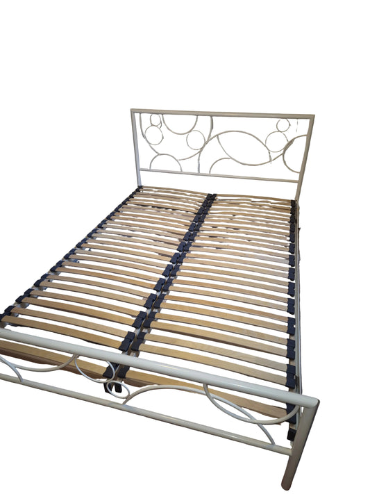Bed/Lit 140*200