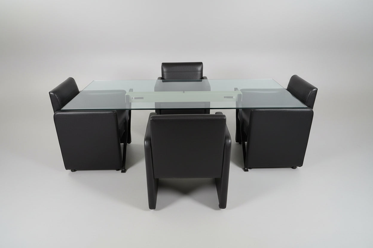 Tafel+6 stoelen/ table+6 chaises